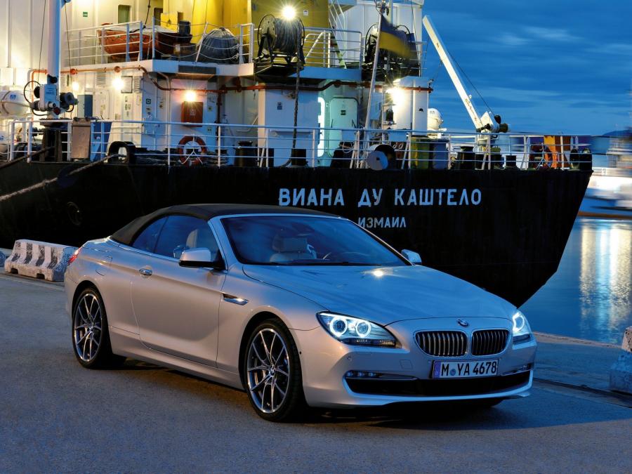  BMW 650i Convertible 2011 года  (фото 5 из 16)